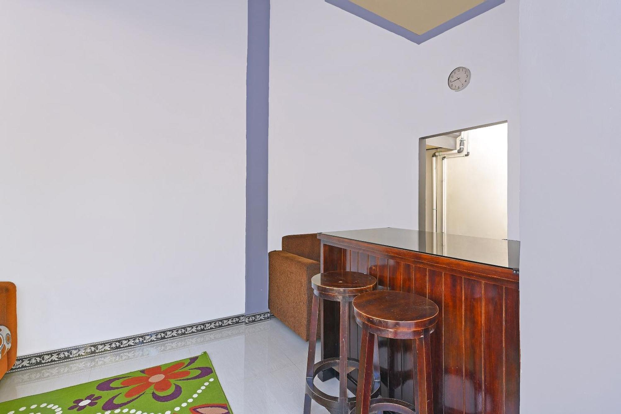 Oyo 91192 Homestay Antara Gilimanuk Exterior foto
