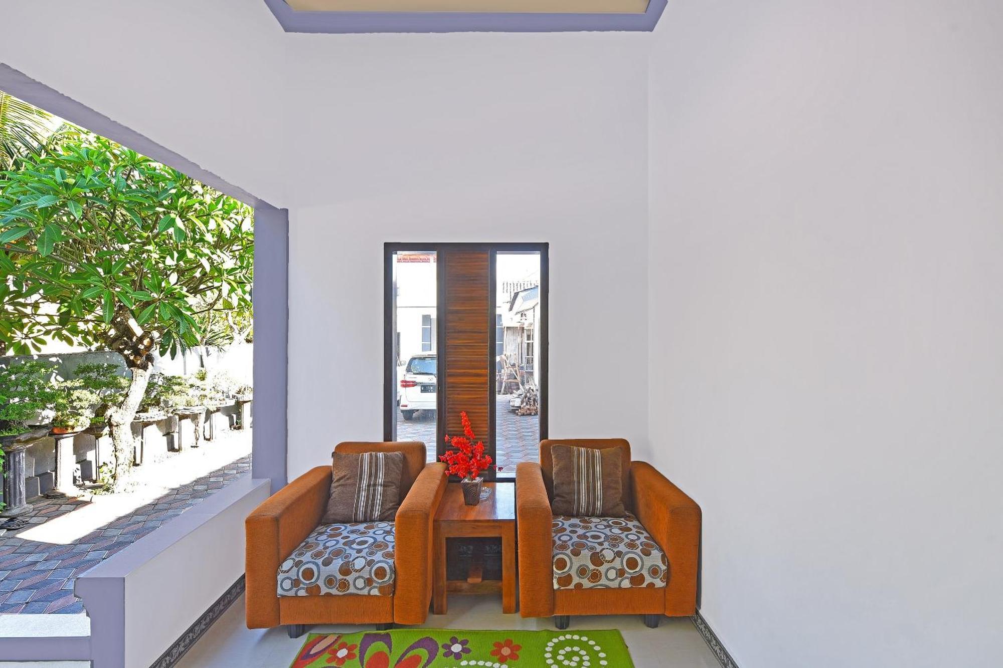 Oyo 91192 Homestay Antara Gilimanuk Exterior foto