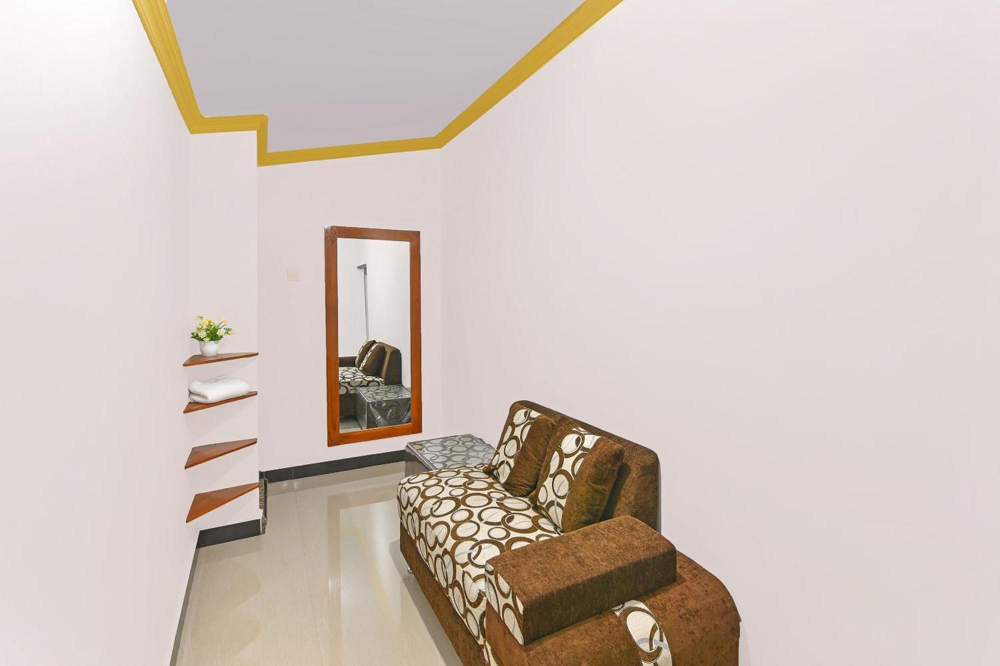 Oyo 91192 Homestay Antara Gilimanuk Exterior foto